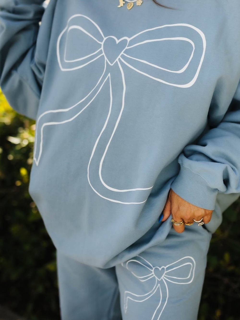 Staykation Blue Bow Sweatpants • Women’s Size XL - Picture 2 of 14